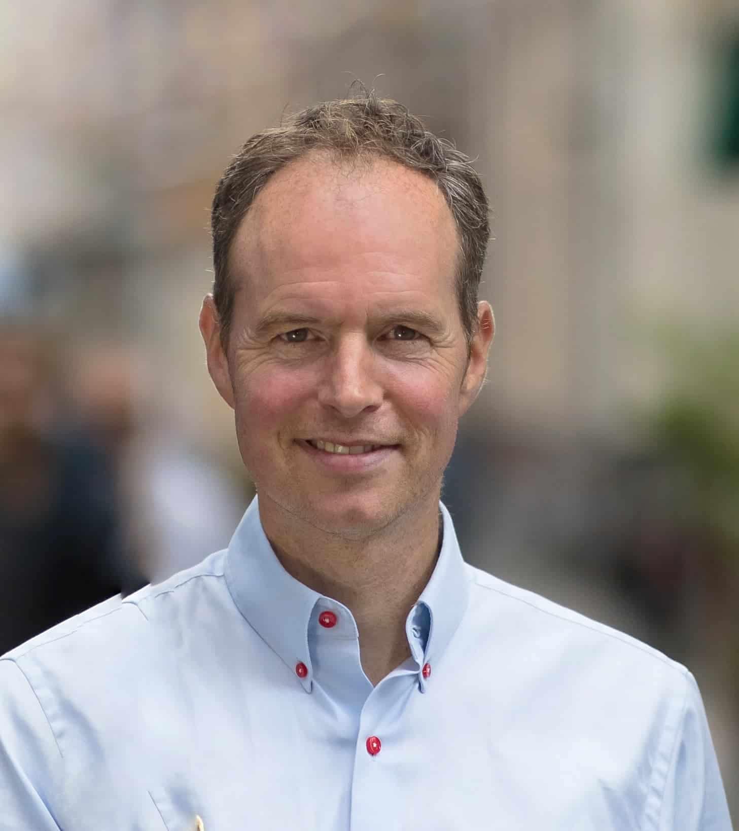 Tom Beek, WordPress-expert, saxofonist, schrijver. Foto Maurice Haak Jenny Audring