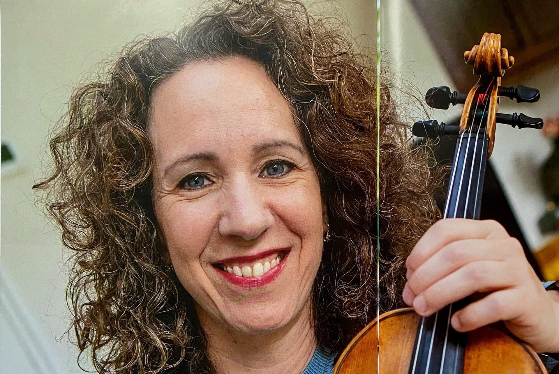 Sarah Koch interview Bussums Nieuws magazine extra, violiste en muziekmakelaar