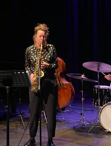 Zondag 7 november 2021 MIMIK, Deventer, MJO & Tineke Postma – altsax